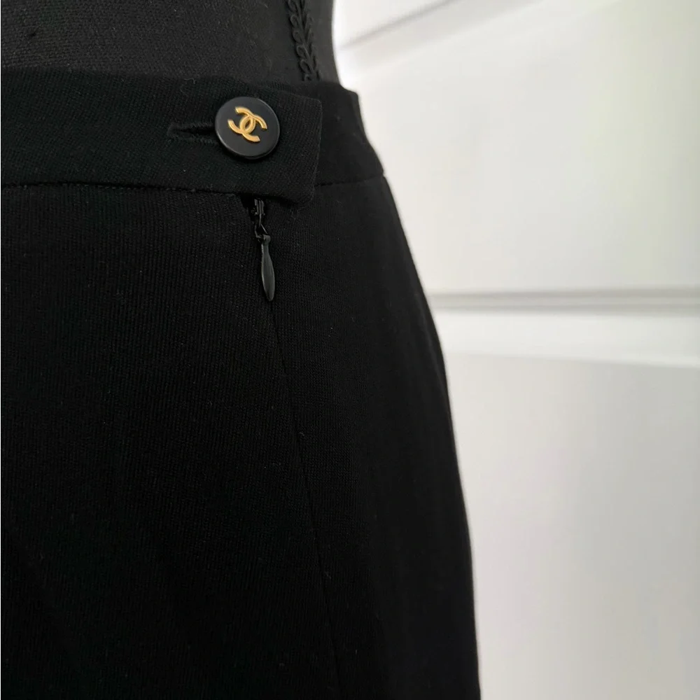 Chanel Vintage  Black Women's Skirt  Made in France Pristine Condition